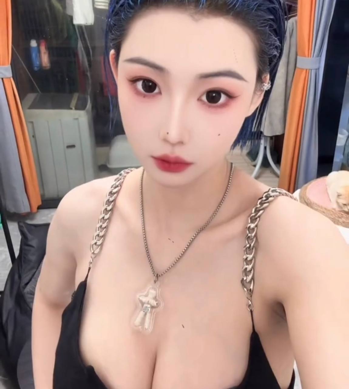 八万 🌸［极品巨乳👙］图片 2 - 69dp春风阁