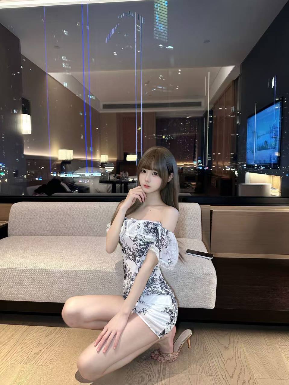 小玲珑图片 3 - 69dp春风阁