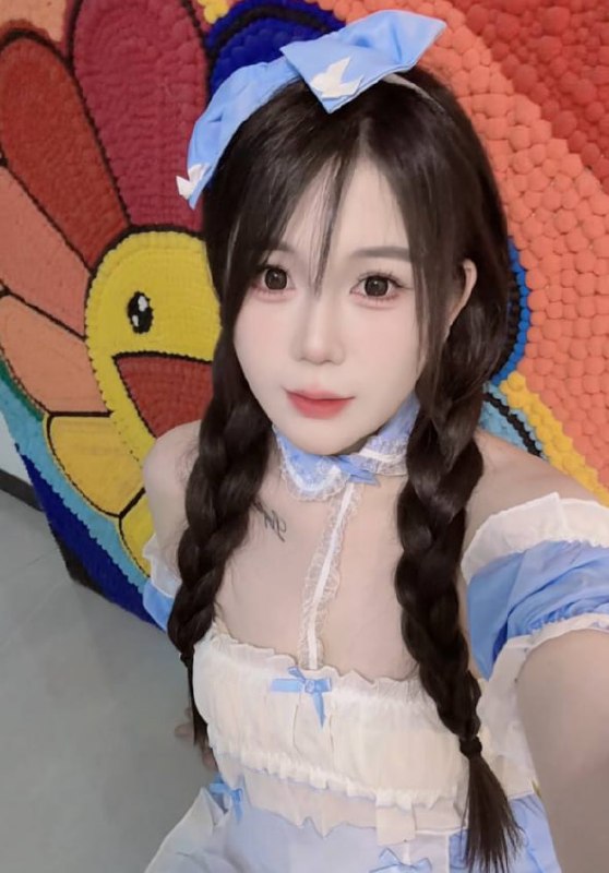 玲儿图片 3 - 69dp春风阁