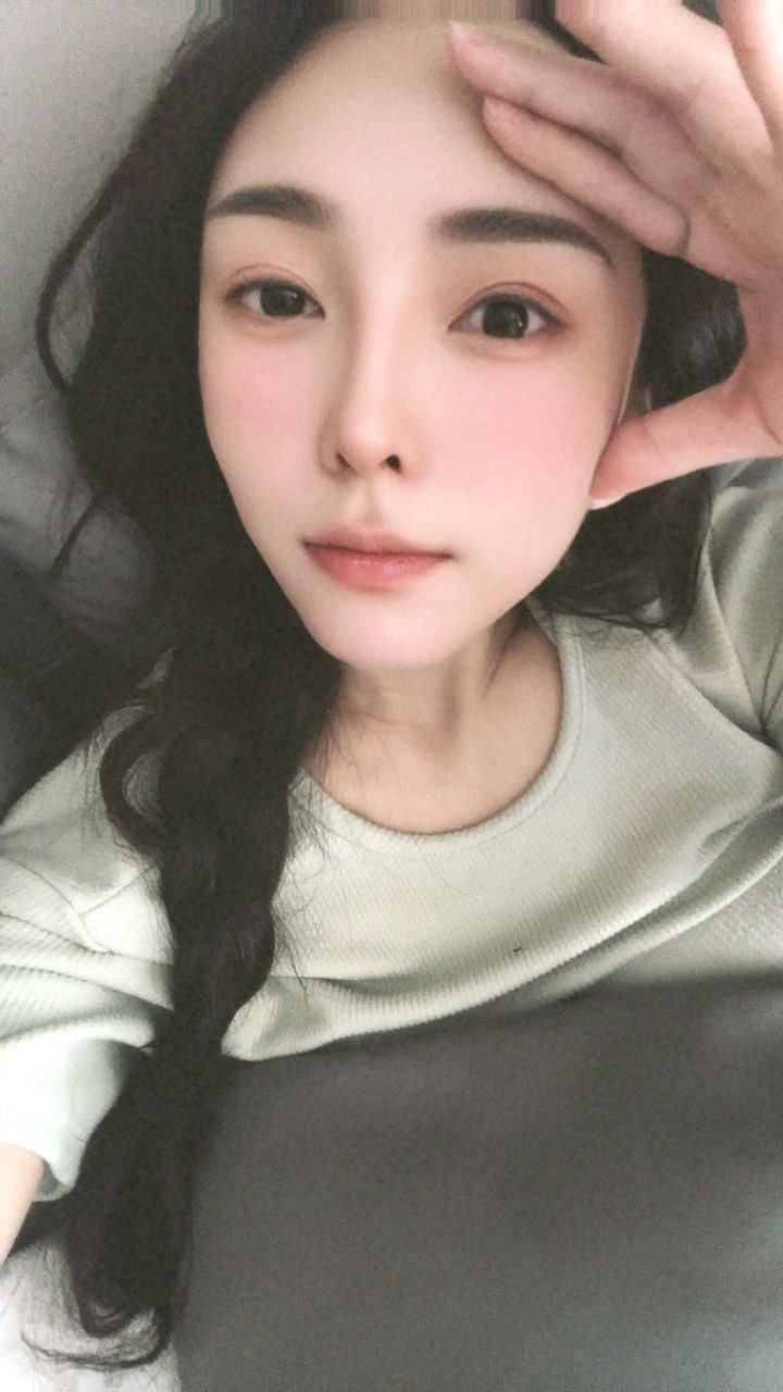 玲玲图片 2 - 69dp春风阁