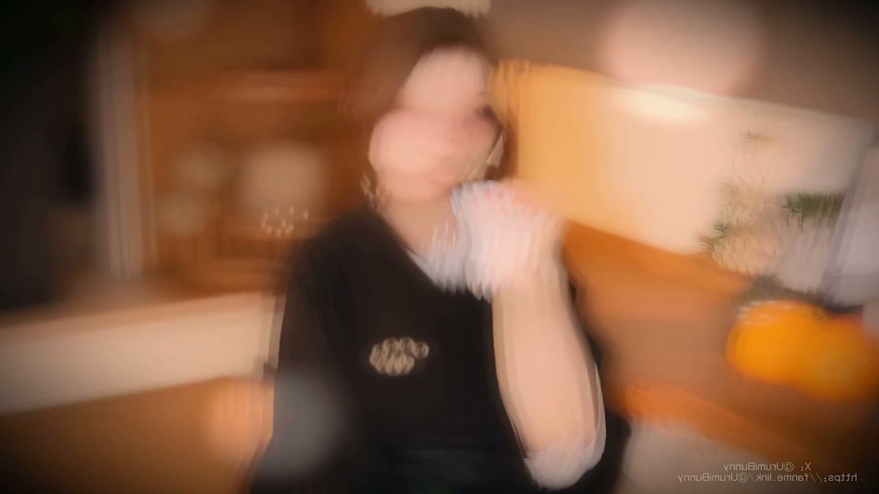 咬一口兔娘ovo 6月写真 cos未亡人 大秀蕾丝肥臀 白虎逼形堪称完美！2