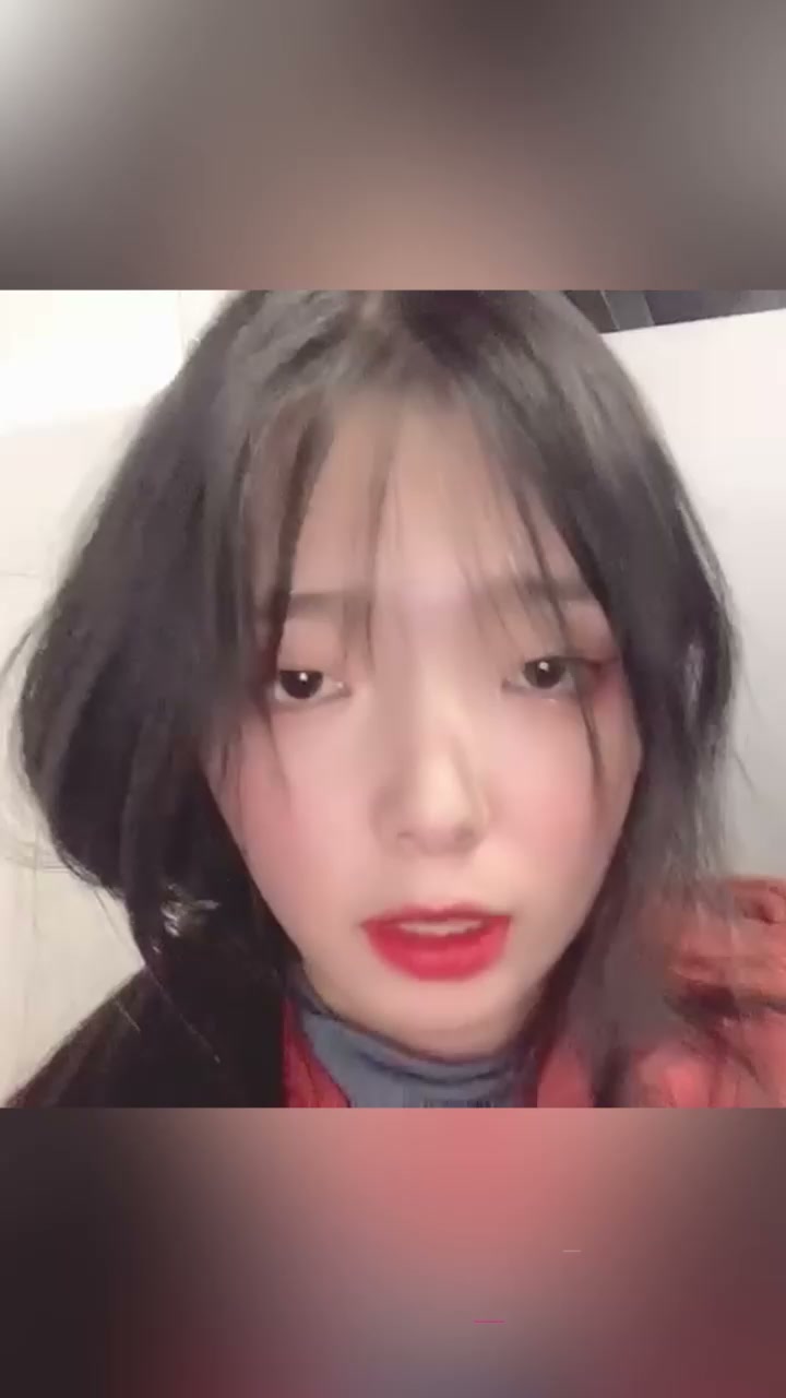 黑丝少妇居家大尺度自拍 掰穴展示反差本性 蹂躏美足挑逗韵味十足