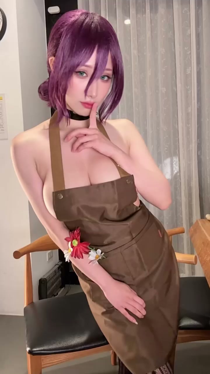 极品福利姬 雨波HaneAme cos蕾塞 肥美臀部挺翘勾魂 大尺度挑逗诱你心灵！