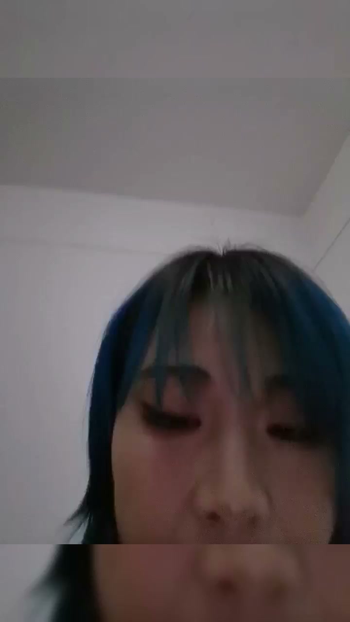 高颜值 精神小妹 露脸约炮视频 彩发鼻钩粉色亮丝 后入无套猛操 骚穴被干到外翻
