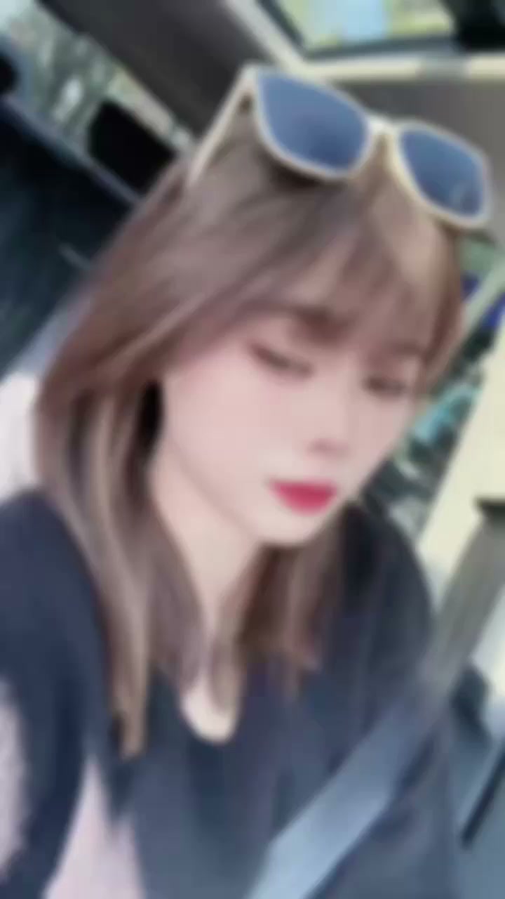 哈尔滨少妇 陆佳昕 被单男调教 老公喂不饱的淫荡母狗 玉体被强压宫廷顶到尽头！