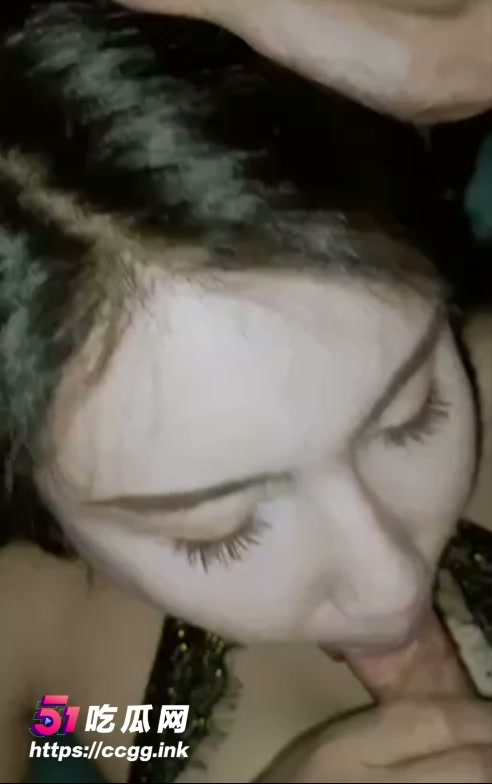 北京TS伪娘 龚景璇 360度无死角福利 胯下侍奉猛吞肉棒 精湛口技堪称一流！