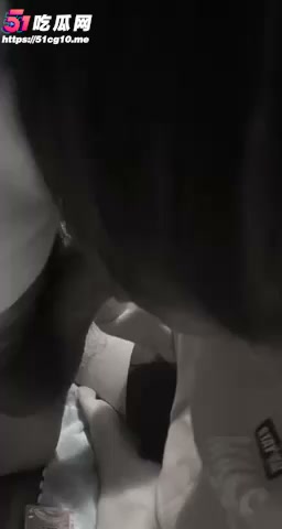 台湾师范大学 赵琳琳 年纪不大性欲极强 贪慕虚荣找干爹包养 不雅视频流出