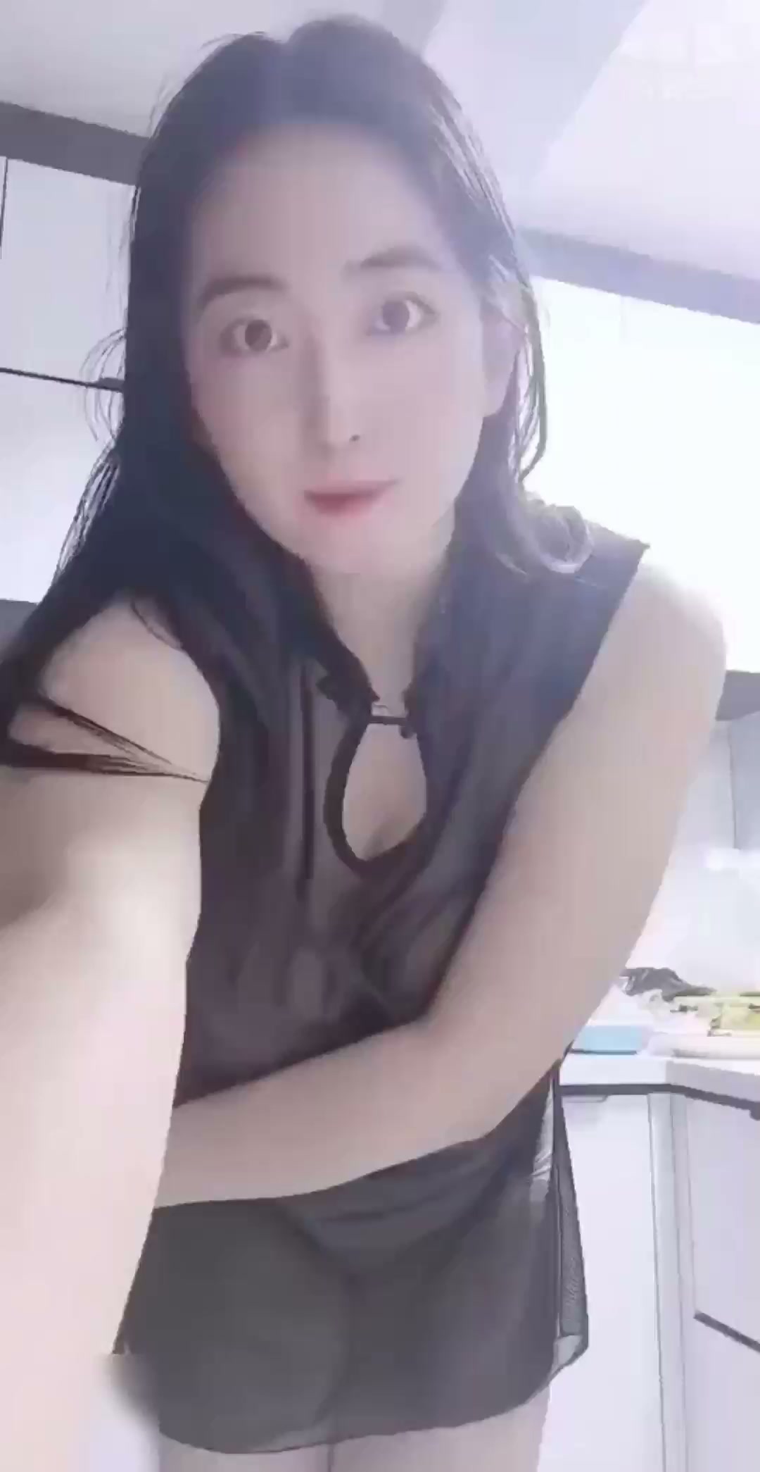 抖音网红 简小陌 金主定制福利视频合集 身着白衣黑丝自慰浪叫不止1