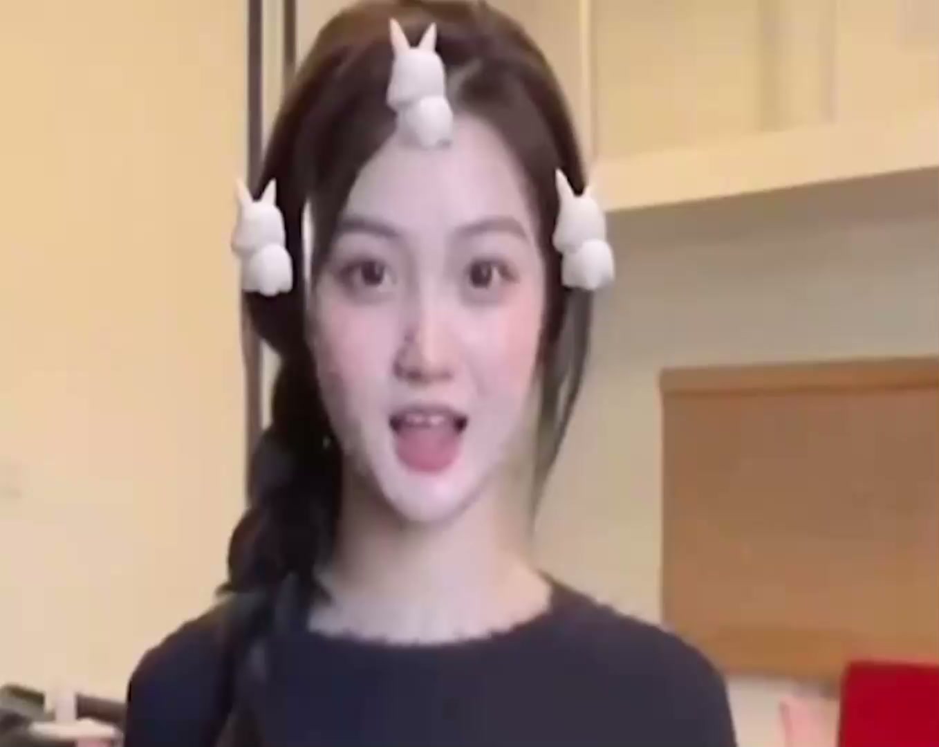 北电网红 邵晴 当小三成功上位 插足买超张嘉倪八年婚姻 孕检画面被狗仔偷拍！2