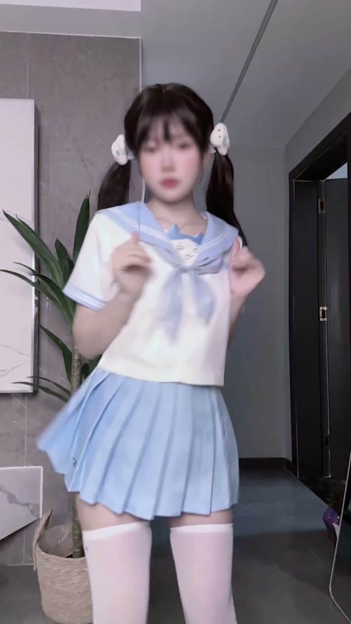 网红福利姬 小仙云 六月裸舞自慰福利 娇嫩玉体肆意摇摆 粉鲍堪称品质顶级！