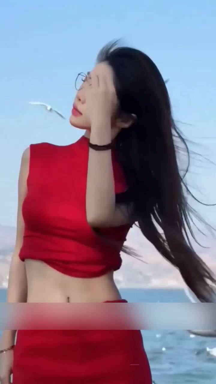 抖音网红 蛋挞小屁孩 变装PMV混剪 甜美御姐化身骚浪尤物 高燃节奏性欲彻底释放