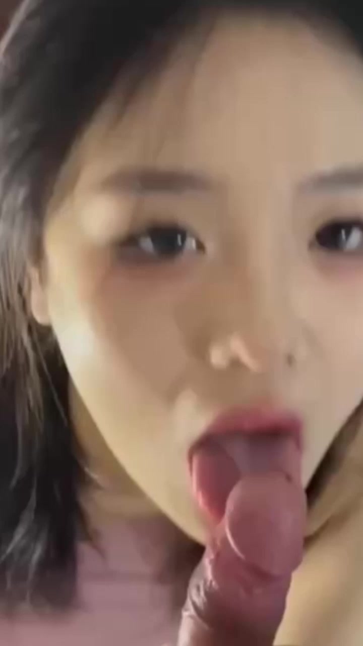 清纯校花 柳软软 与金主激情性爱 深喉口爆技术一流 丰乳翘臀犹如榨精神器！