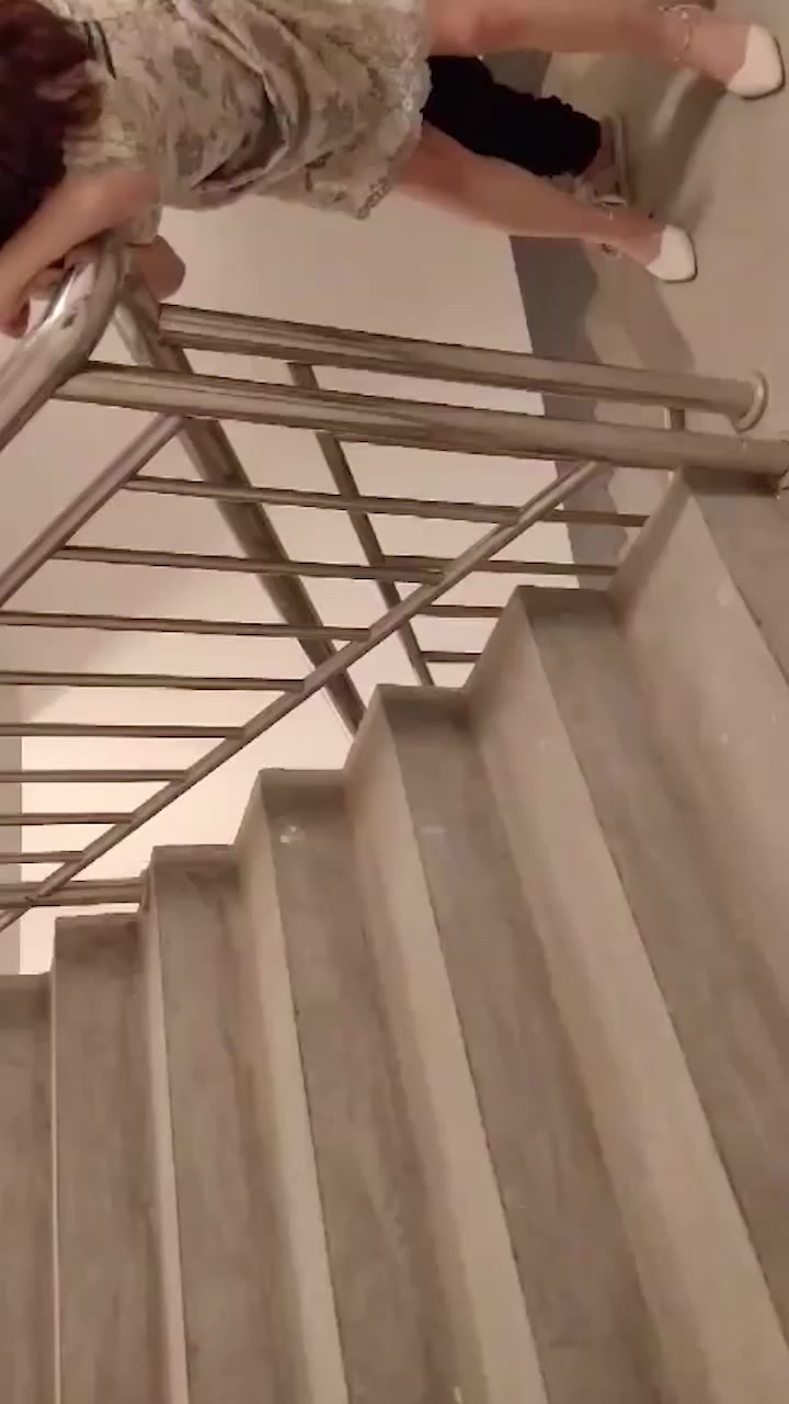 超淫女教师给领导当小三 楼道激情做爱 酒店多姿势爆操 身着情趣黑丝 随时满足性欲2