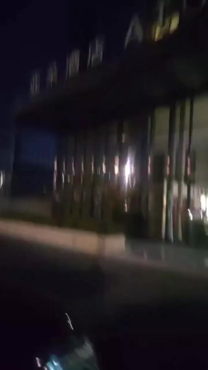厦门女大学生 杨莉莉 酒店黑丝美腿跪地口交 骑乘后入高速切换操到腿软！
