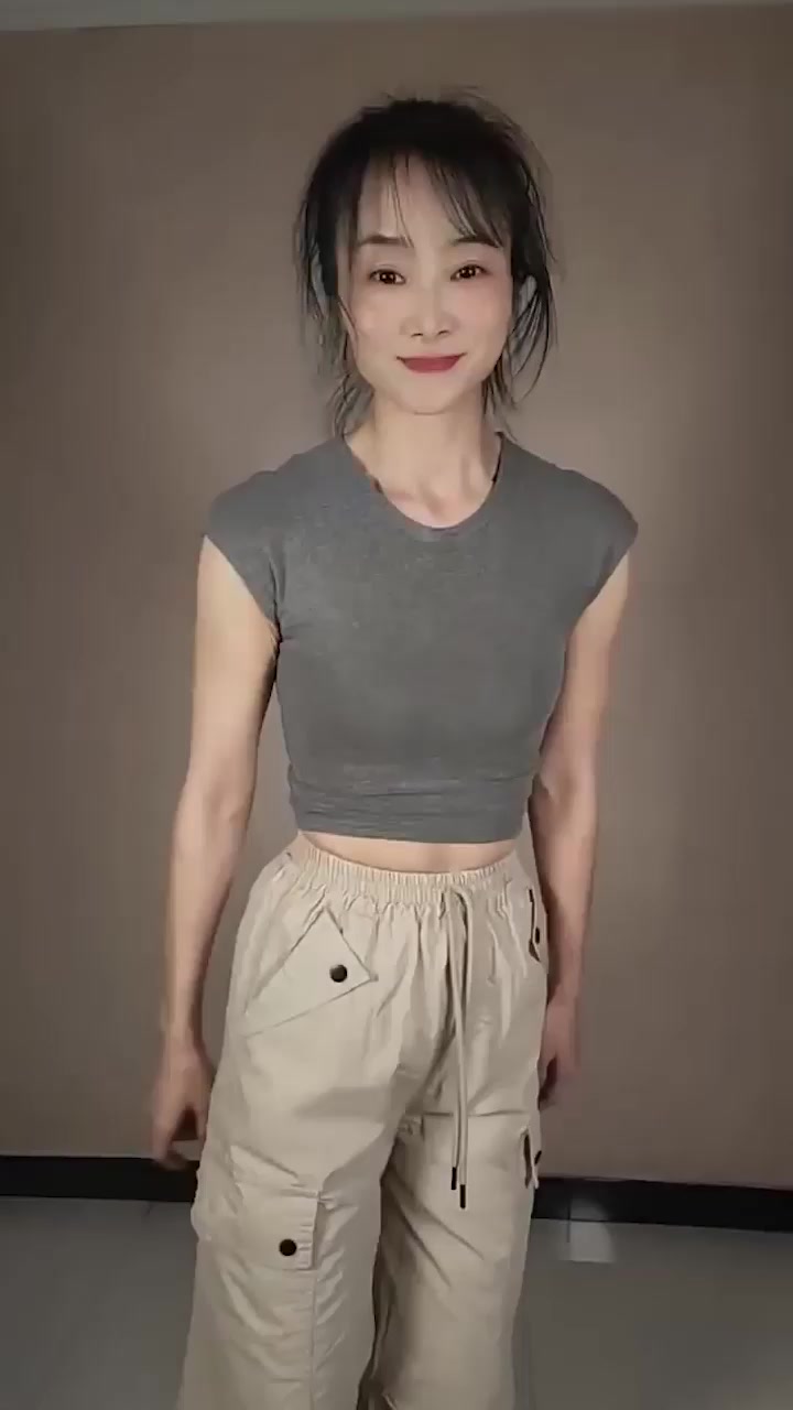 美腿熟女 兔子队长 定制自慰 高潮喷水白浆四溅 淫荡到极致的巅峰体验