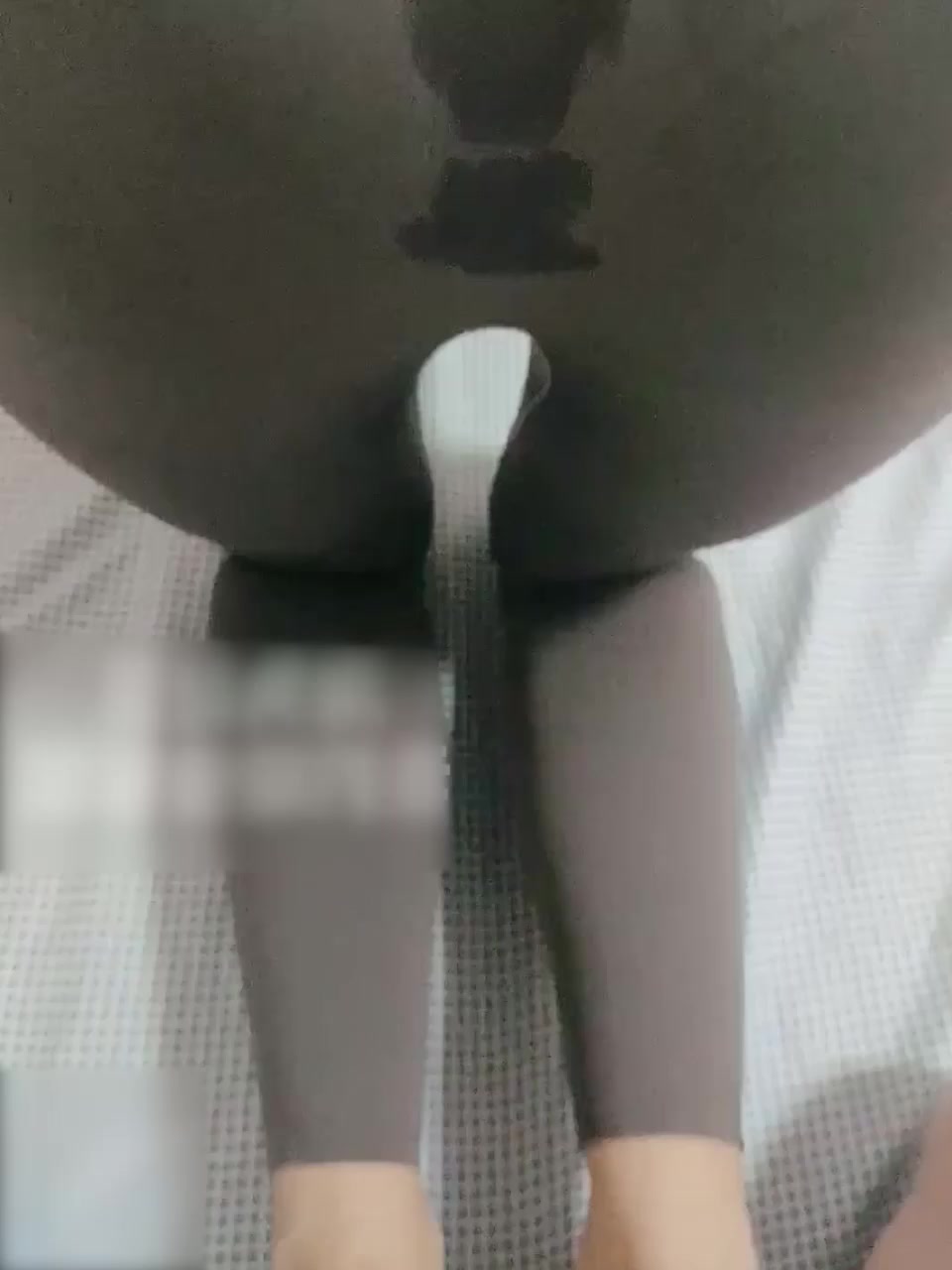 海角乱伦大神我的瑜伽姐姐 做爱时偷偷拿掉避孕套 无套后入精液射满肥臀！