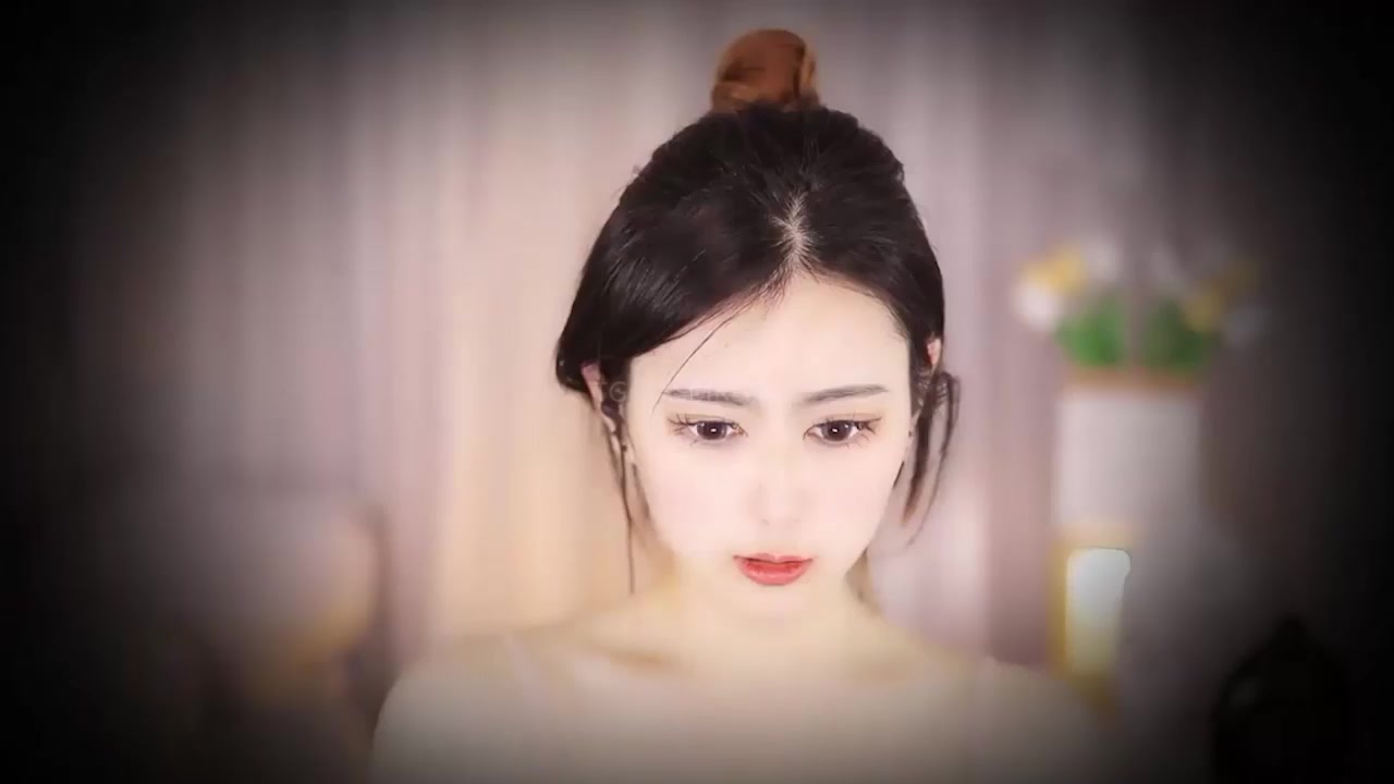 AMSR主播 姜太秋 大尺度剧情诱惑 真空吊带裙暴露奶头 羞耻低语挑拨欲望！