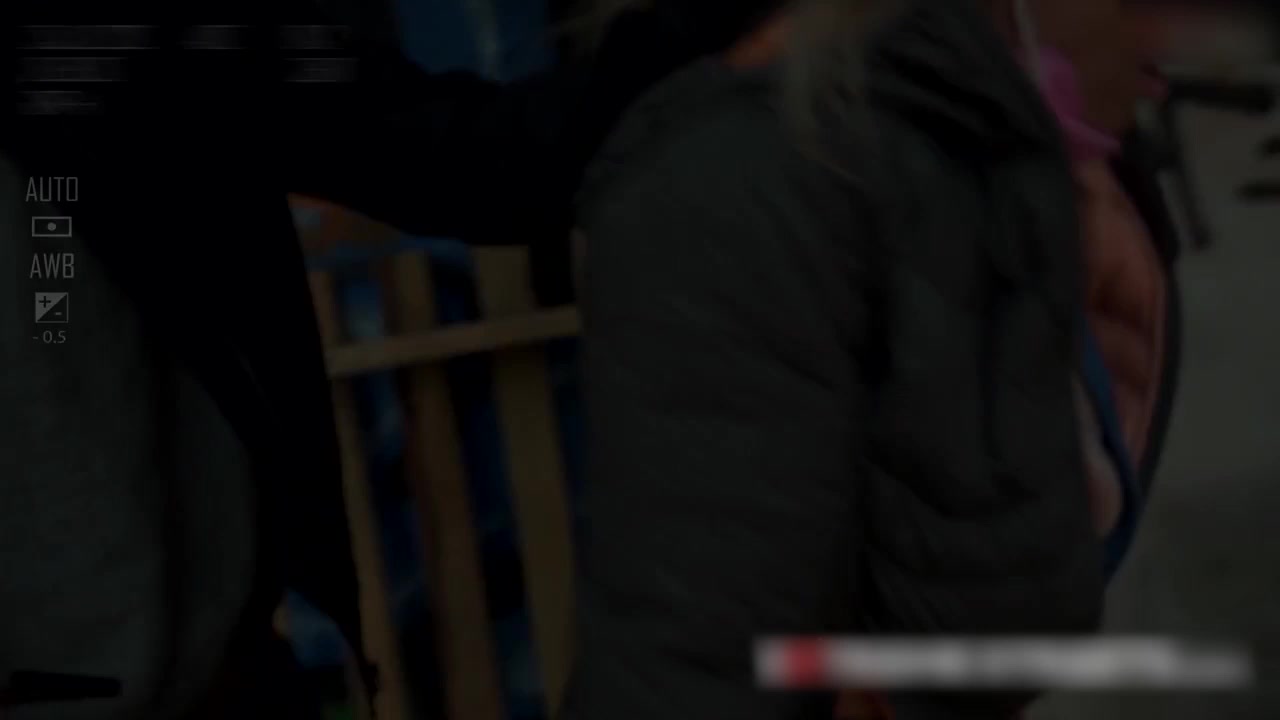 捷克街头搭讪之阴道挑战 第三弹 扩阴玩到轻度脱垂 像怪兽张嘴蠕动猛吞！