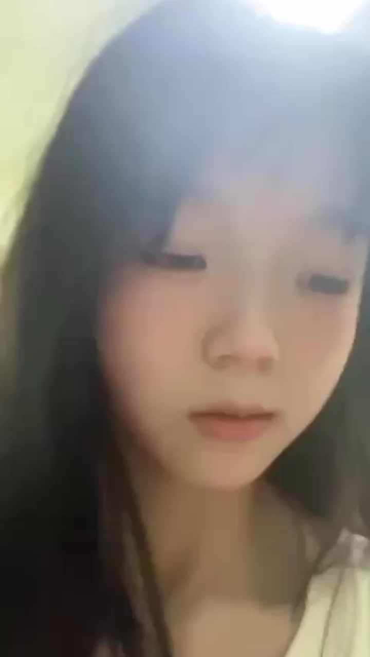 高颜值清纯少女宿舍调教自拍 雪白酮体直击眼球 掰穴特写跳蛋自慰淫水拉丝！