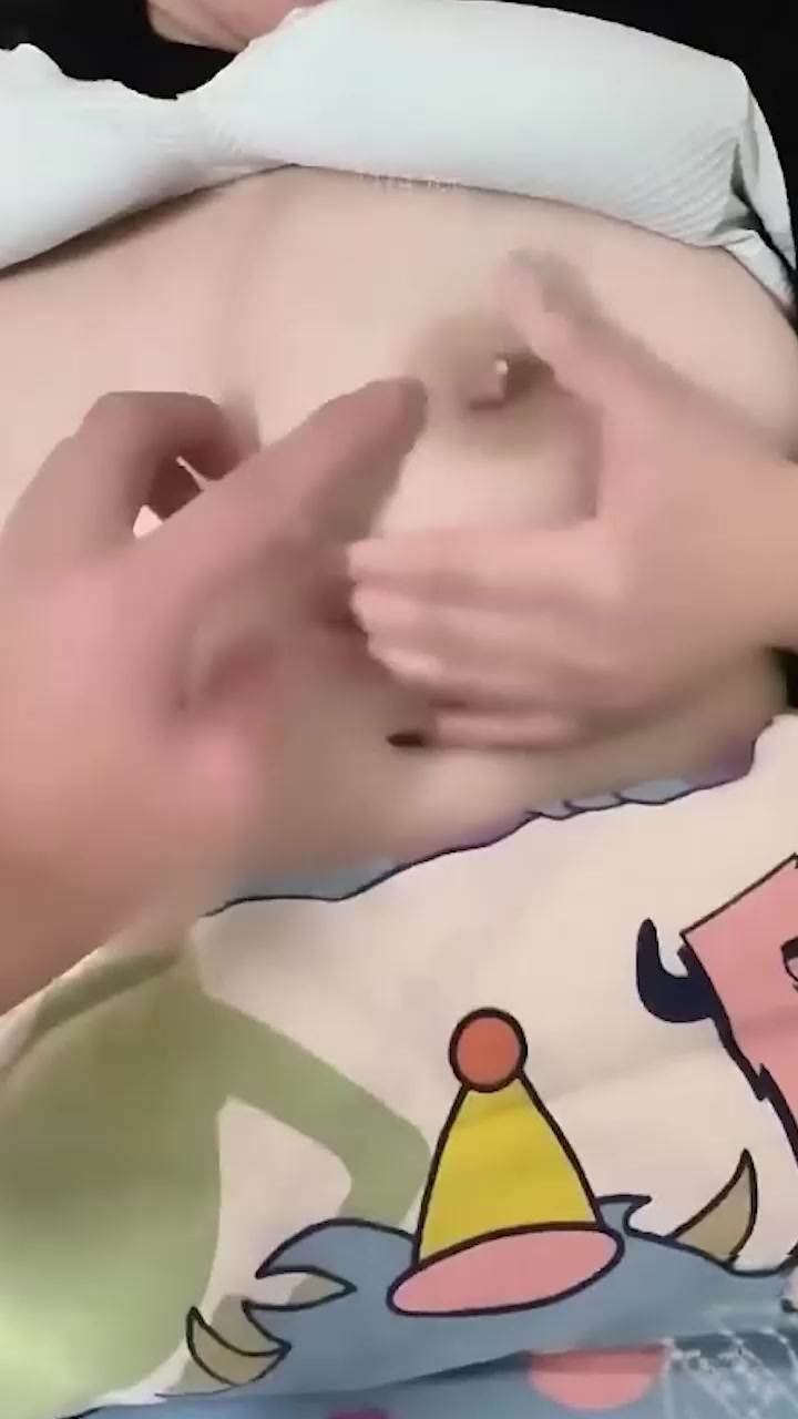 极品少妇被掀被子猛干 睡不着的夜晚把嫂子拉起来操逼 偷偷摸大奶 乱伦禁忌太刺激