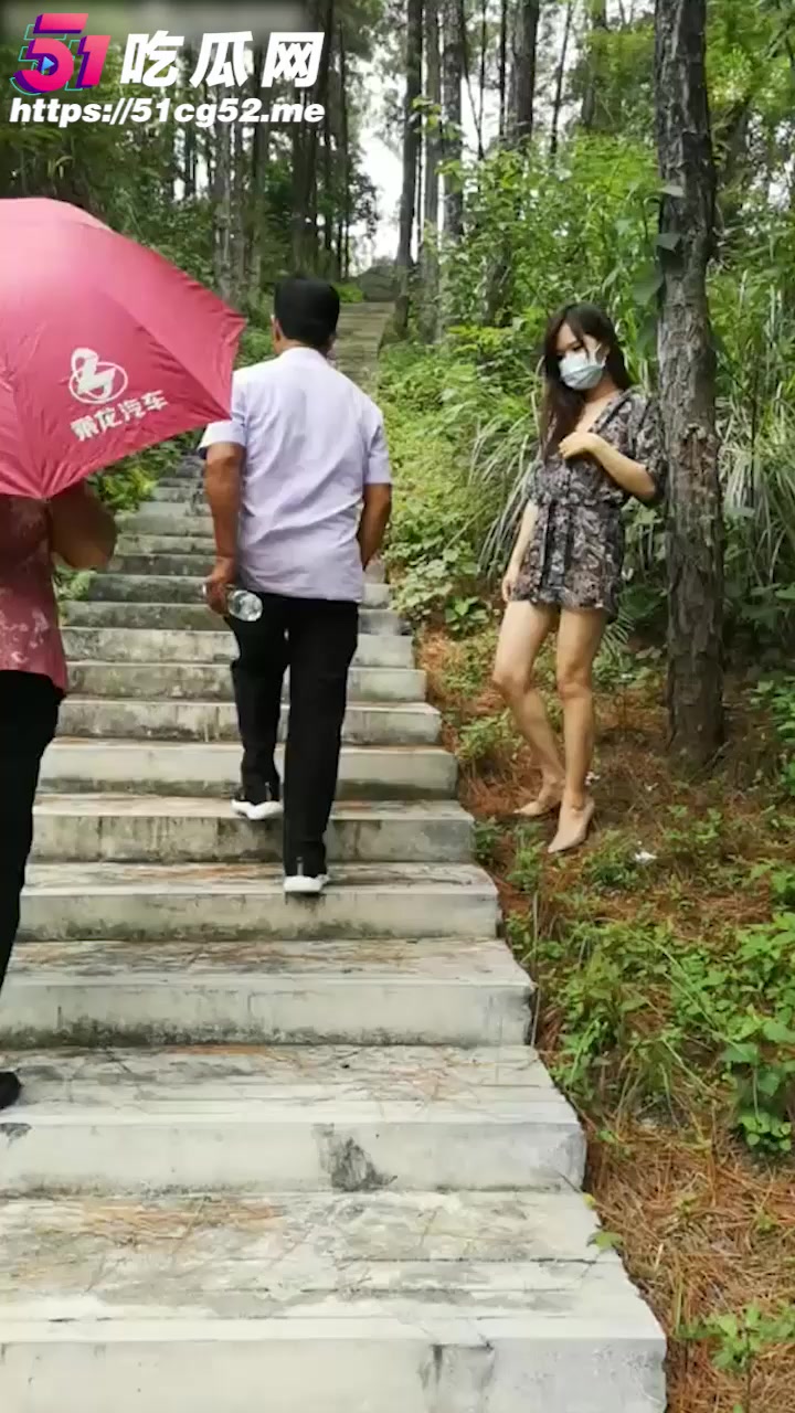 推特女神 一枫叶子 露出口交啪啪合集 高颜值母狗喜欢露出野战 热爱分享肉体！