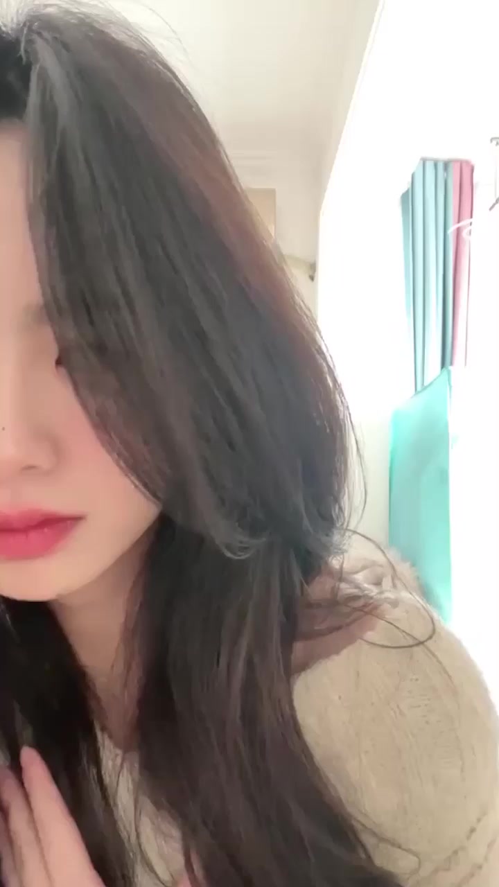 艺术系教导员 潜规则艺考生 酒店调教深喉 多体位爆操全程露脸 老司机玩的奔放！2