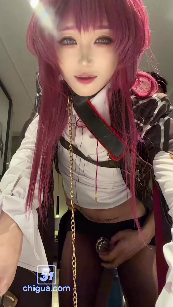 推特男娘 柒荧 与男奴后入肛交新作 极致诱惑伪娘翘臀被猛操 口交拉丝太骚了
