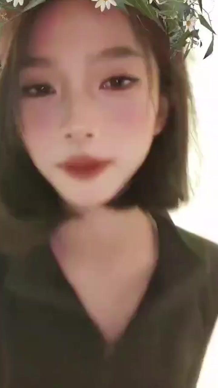 短发清纯少女 性爱视频遭男友报复泄露 女上位狂骑频率如同电动马达 生日倒计时迎接浓精！1