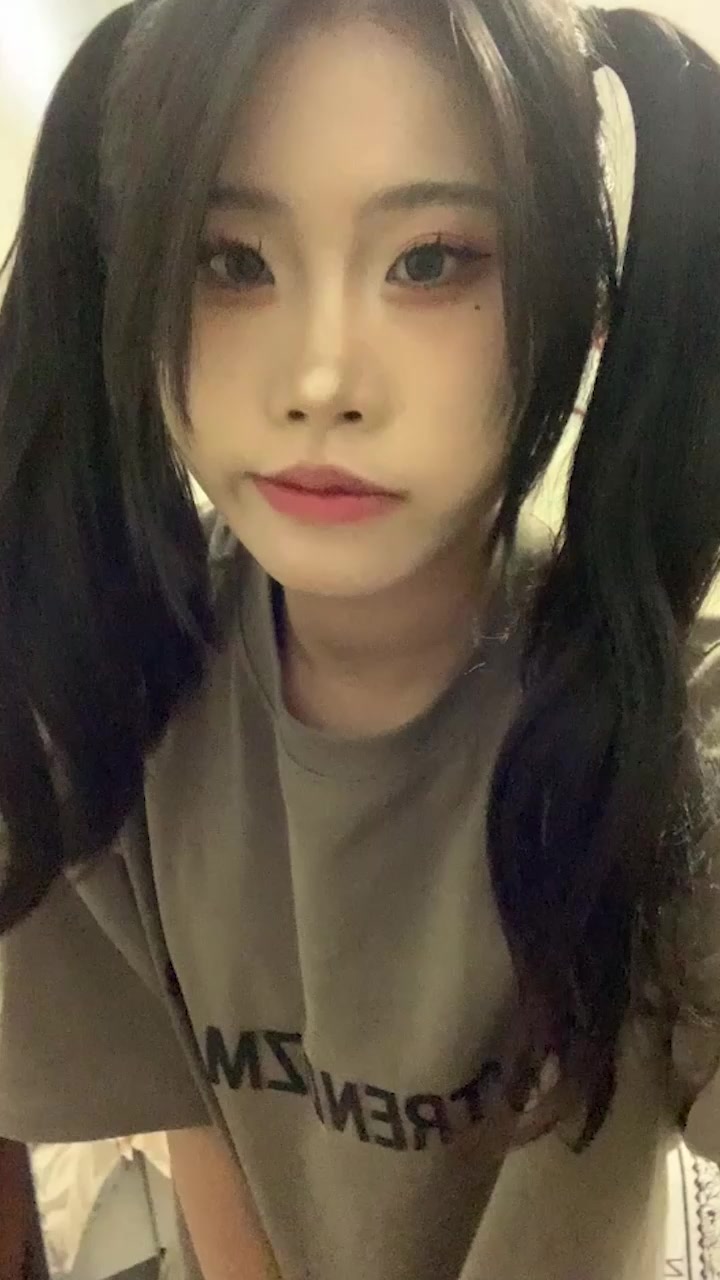 福建厦门超淫小情侣激情做爱 sm调教男奴菊花老汉推车爆操骚女 童颜媚眼深喉猛插 高潮不断！2
