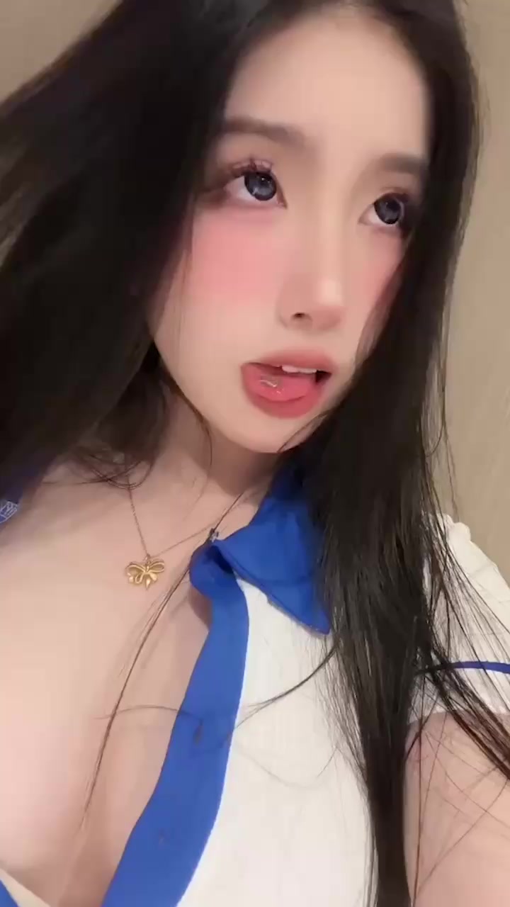 抖音网红 敏雪耶 微密圈私拍泄露 多套情趣蕾丝装挑战底线 大秀美乳热臀美腿尺度惊人！1