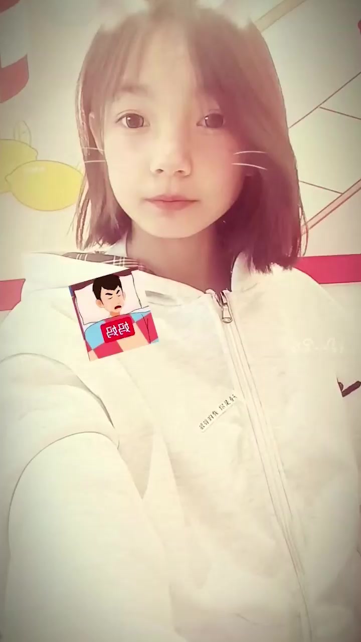 内蒙古巴彦淖尔 精神小妹 爱同城约炮 喜欢舔大屌 坐男人身上猛骑 自慰抠逼淫水直流！2