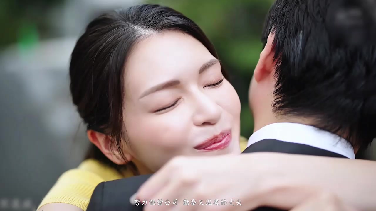 PMV高燃NTR系列混剪神作！貌美如花老婆为救老公沦为债主性奴肉便器 多人3P内射调教 满屏肉欲沉沦！