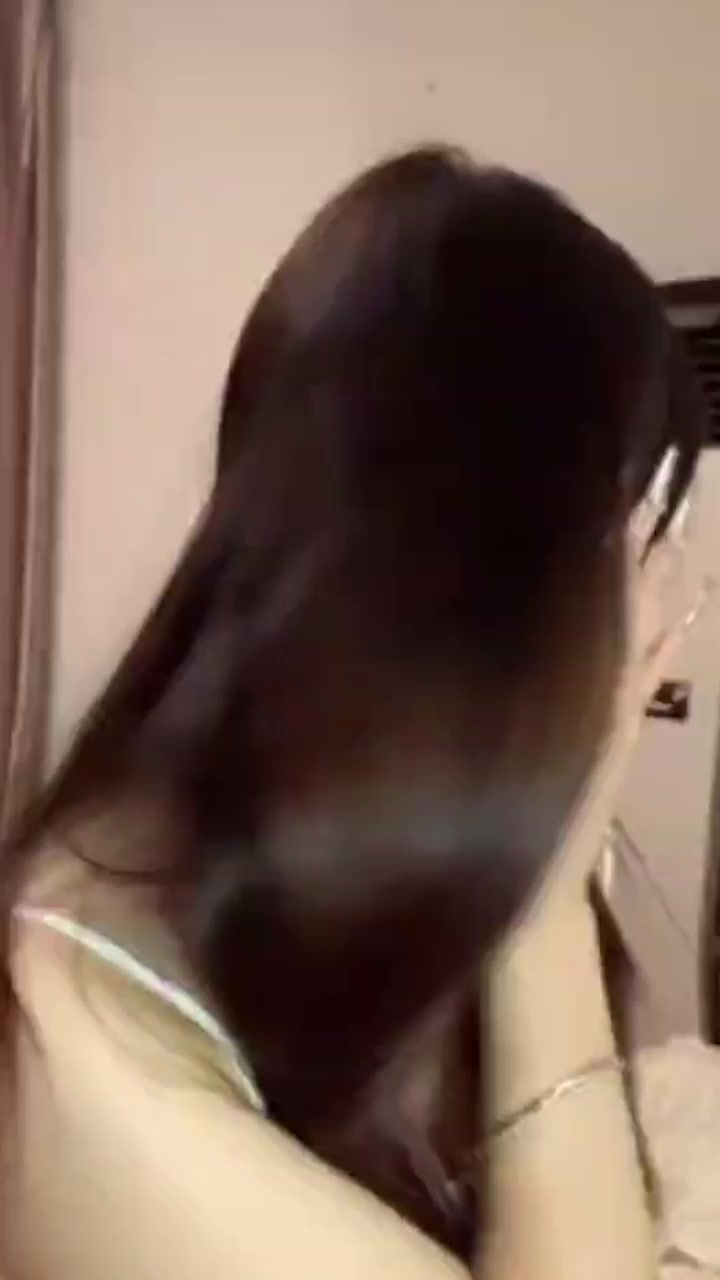 重庆嫩妹 李薇琪 不雅视频泄密 黑木耳密穴湿润多汁 合租房内骑乘榨精 下贱到骨子里的骚浪母畜！