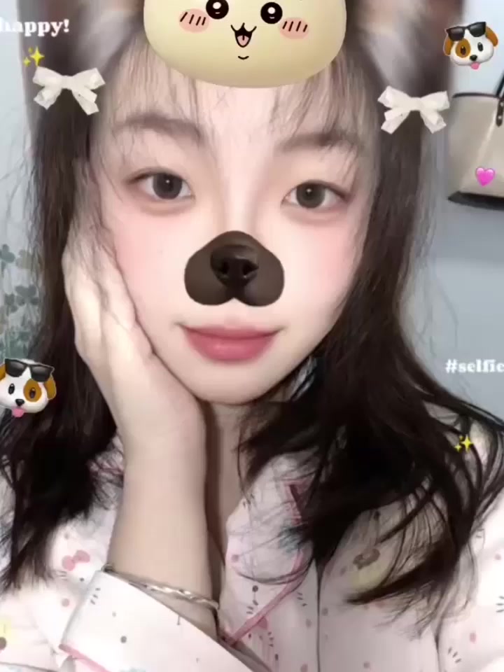 漳州反差眼镜妹 王佳蕊 爆乳肥妹可欲可甜 穿情趣装玩援交 露脸拍片车震泄欲 被操的淫尿狂喷！