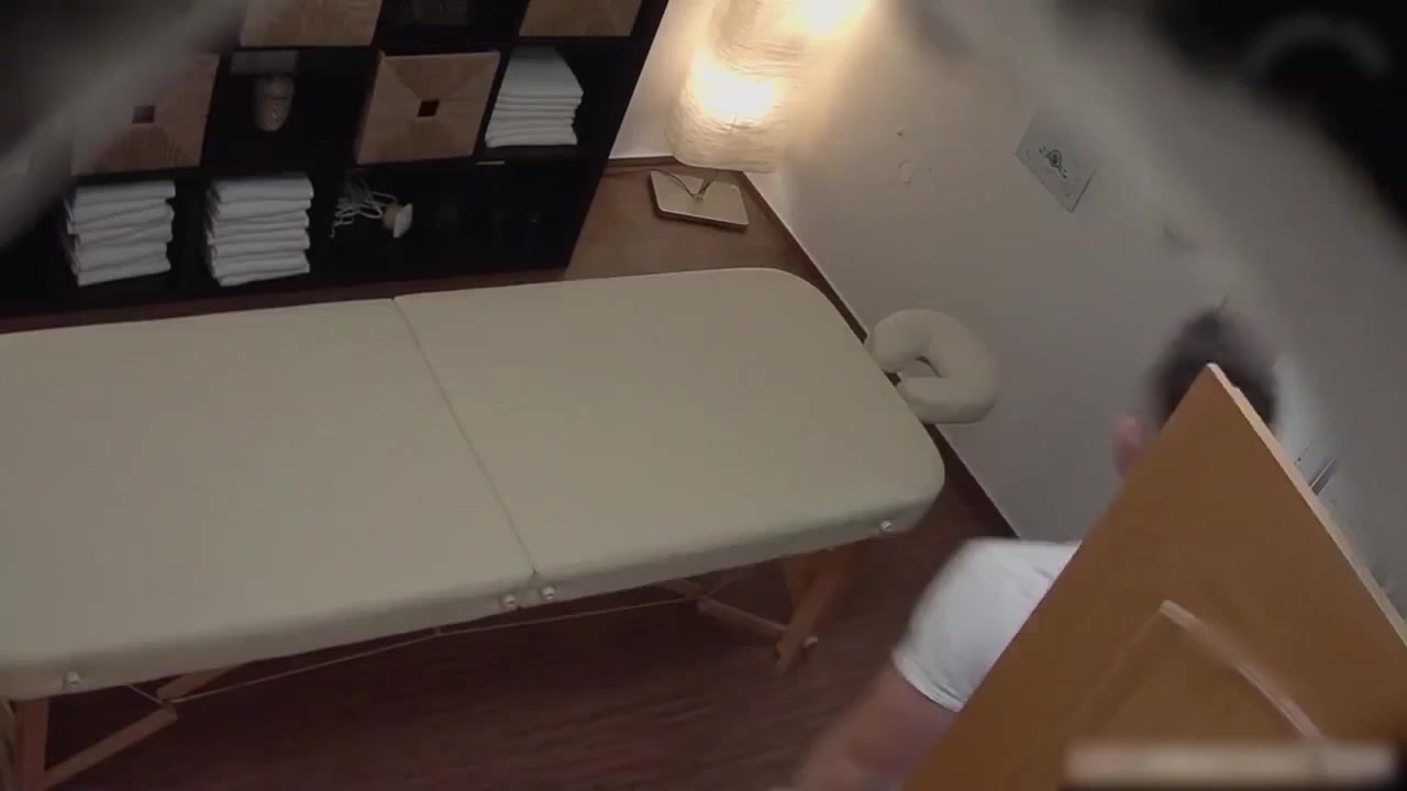 捷克女性私处按摩会所偷怕精选流出 聚齐多型白虎白虎洋马 按摩师神手玩湿润穴 口交骑乘香艳绝伦！