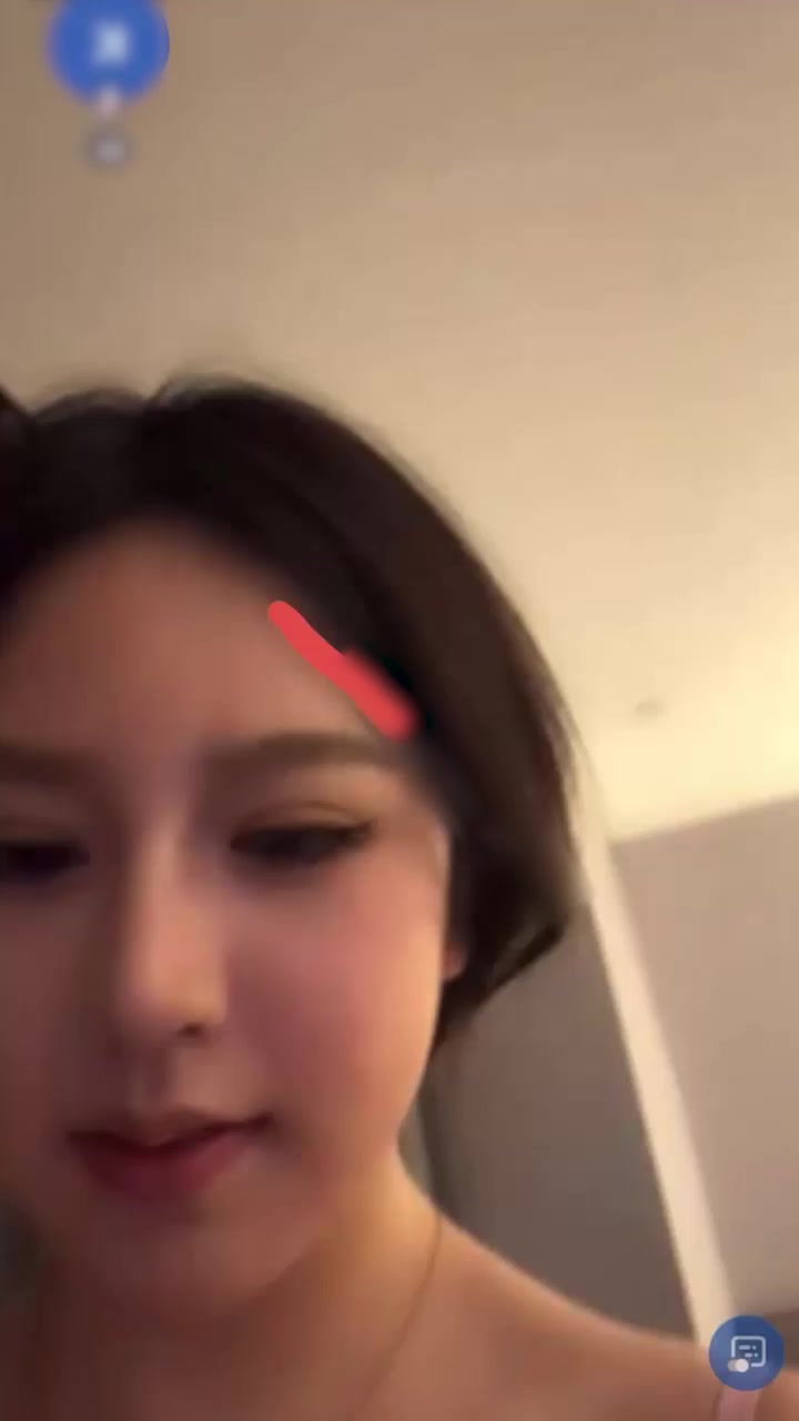 抖音网红 孙娜 一对一裸聊曝光 筋膜枪猛震嫩穴巨乳狂晃 各种姿势张腿自慰玩到极致 浪叫连连！