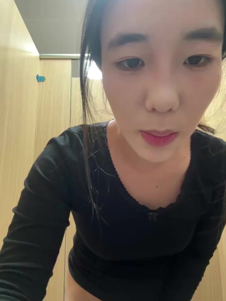 清纯女大学生啪啪合集流出 化作欲火焚身的妖娆 直播自慰被打桩爆操！1