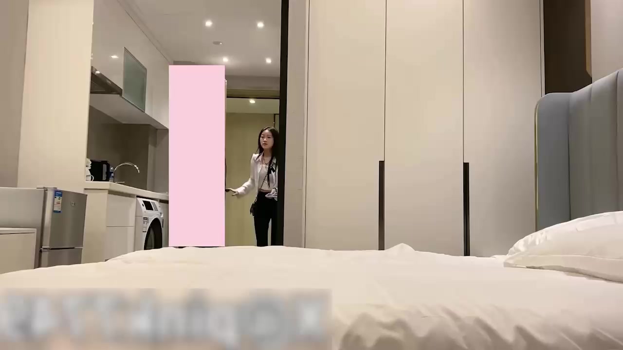 粉红君探花重金3000约外围 邻家女孩乖巧可爱平面模特兼职 一夕风流极致享受