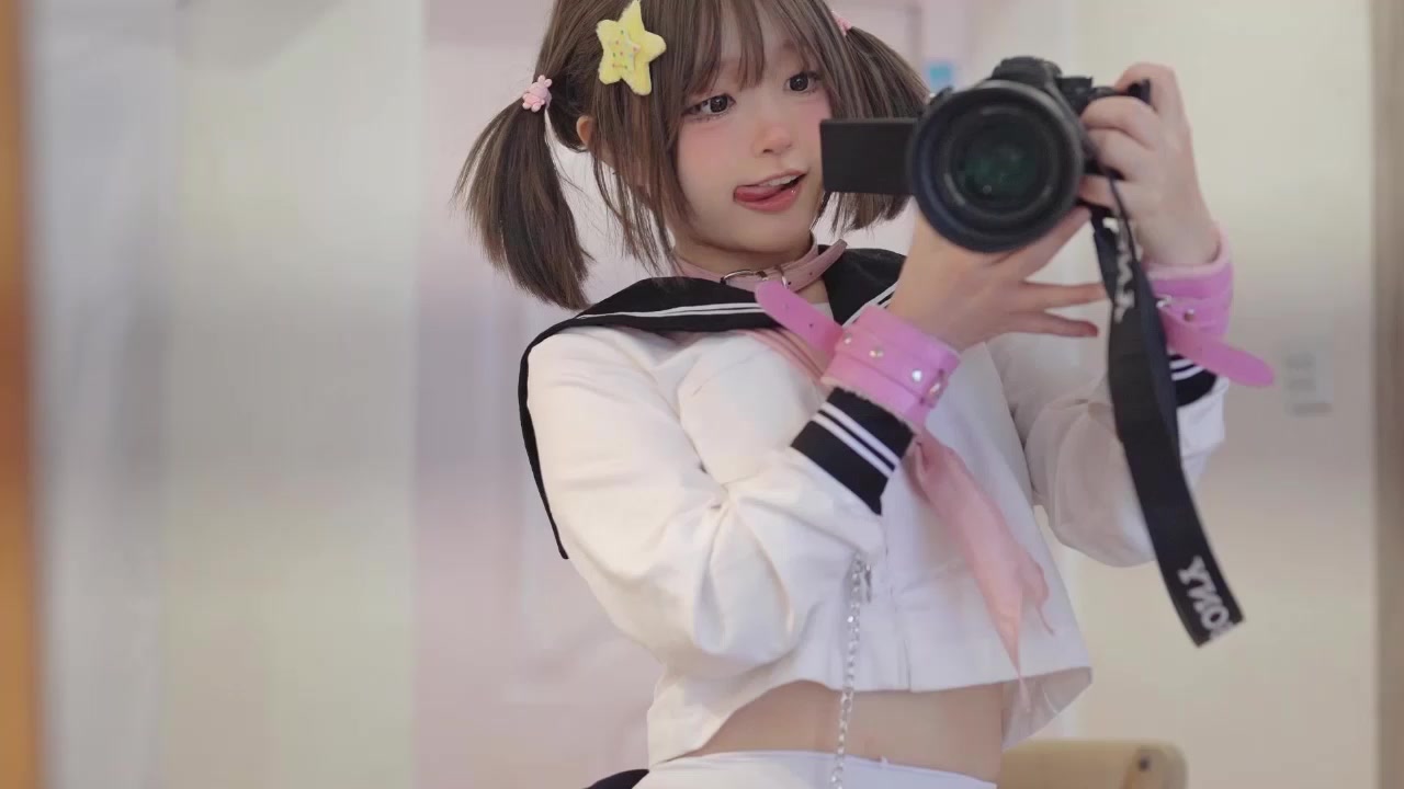 萝莉福利姬 神沢永莉 大尺度写真流出 双马尾JK少女被学姐调教 露淫纹扮淫犬狗链一拽乖巧脱衣 美乳嫩穴诱惑十足！2