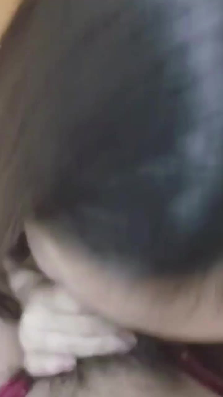 广西D奶人妻女教师 陈晓琳 第二弹 全裸口交后回家狂榨绿帽老公 猛捏巨乳爽到高潮尖叫喷水！