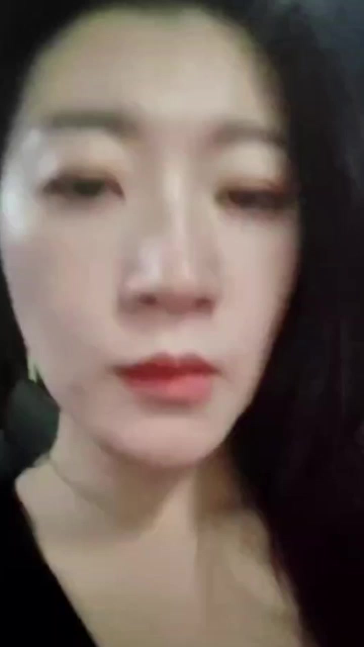 北京极品人妻 王宇婷 韵味成熟出轨上瘾 自拍劲爆淫片撩汉 露脸自慰玩淫水拉丝 被老公曝光全网赏玩！