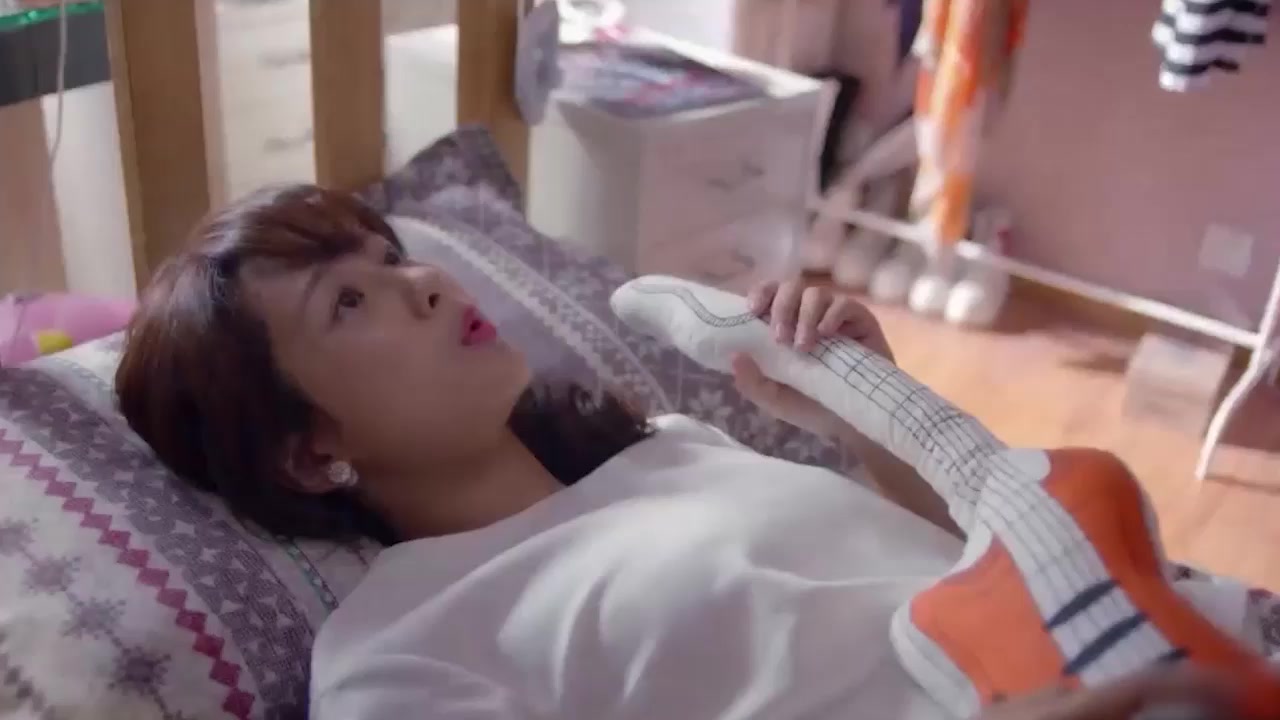 AI脱衣魔改电视剧 欢乐颂 安迪樊胜美邱莹莹一键脱衣 职场女神变床上荡妇 巨乳翘臀口交内射合集 反差到窒息！