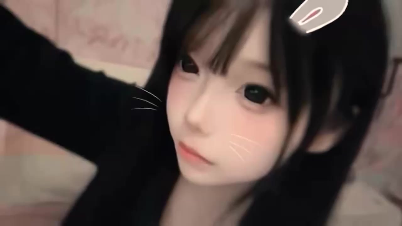 推特网红 池奈奈 大尺度私密视频流出 反差萌妹颜值可爱 纤手自慰抠逼 淫骚动作火辣诱惑！