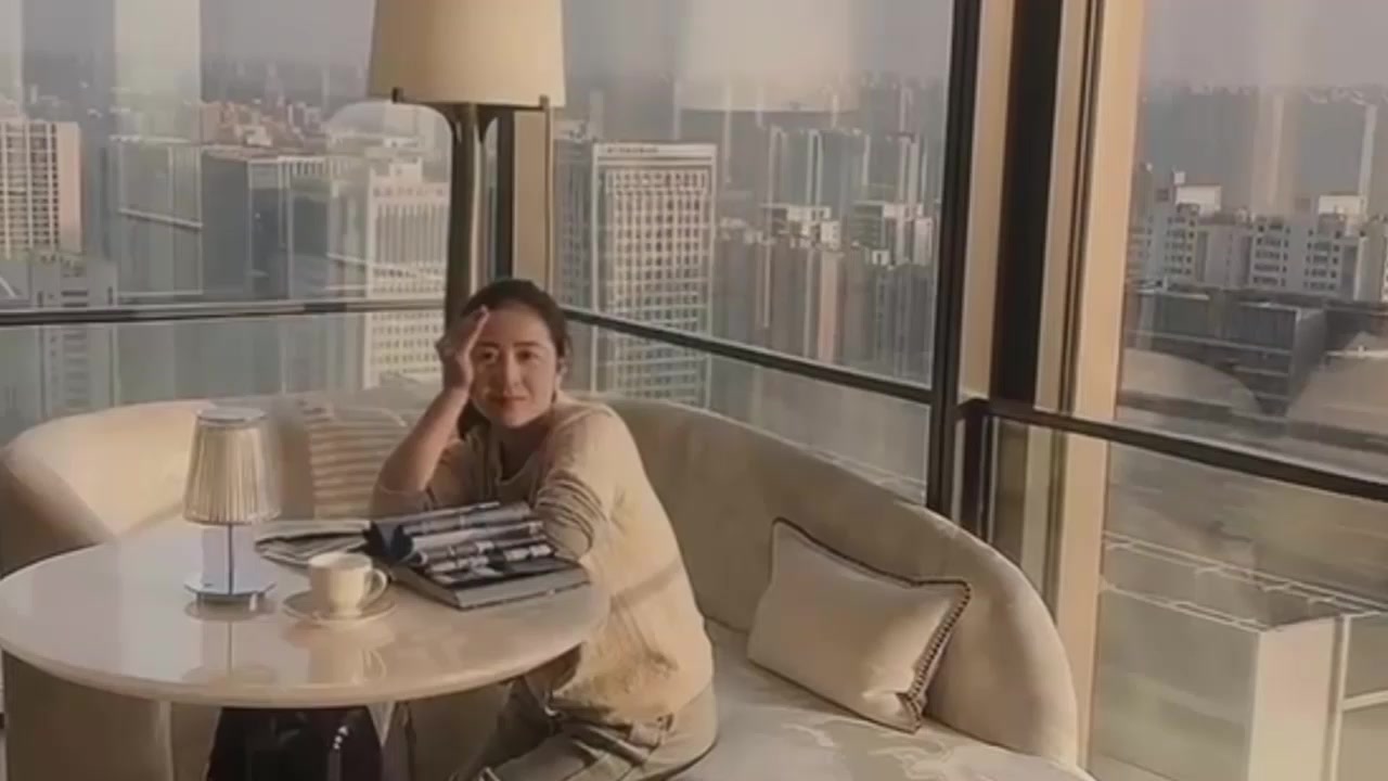 西安人妻 赵蒙 瑜伽贵妇人设崩塌 前男友狠曝露脸舔屌旧片 闪婚富豪还代孕 堪称绿茶婊典范！