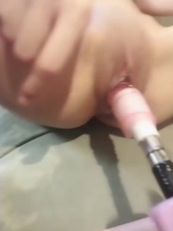 性爱教学女神 卯哥 手把手教你炮机最爽角度 频率 深度组合 亲测款实操推荐 看顶级御姐潮吹喷尿！2