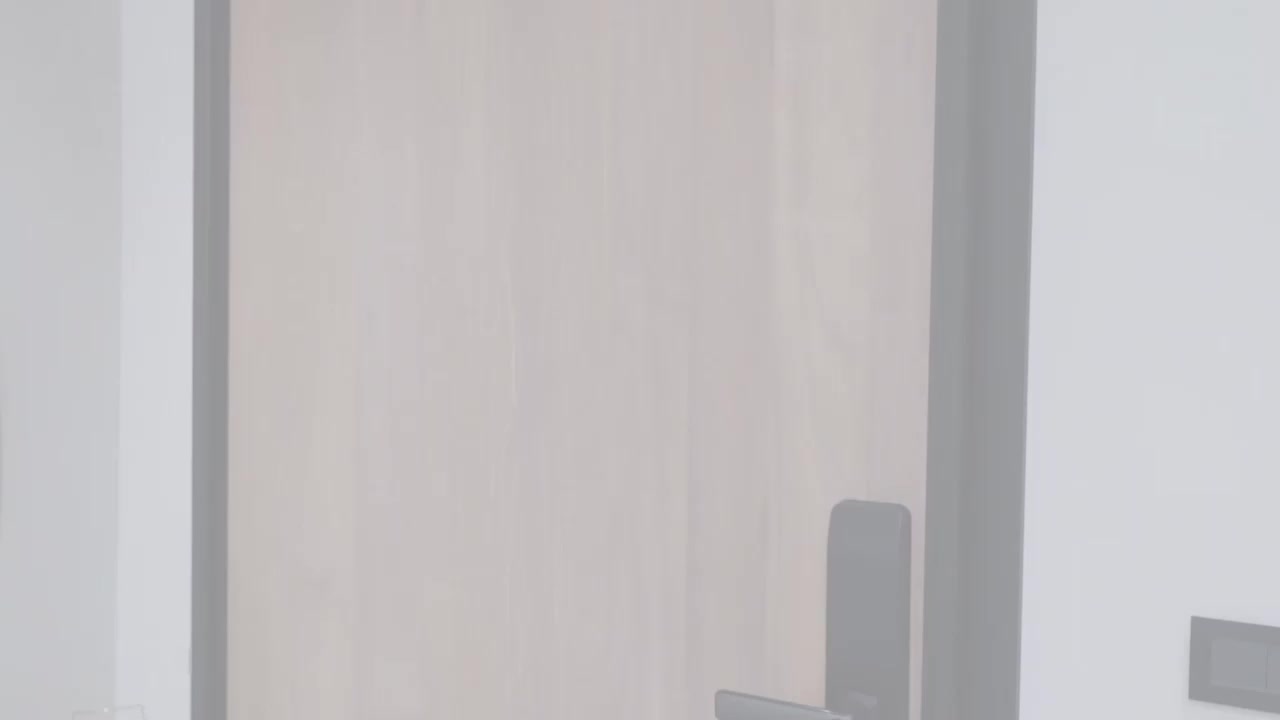 恋玉映画 Haruka和郭芸希 百合失控湿吻！指尖道具互插到喷水 胸贴胸高潮迭起 纯欲互慰直接封神！