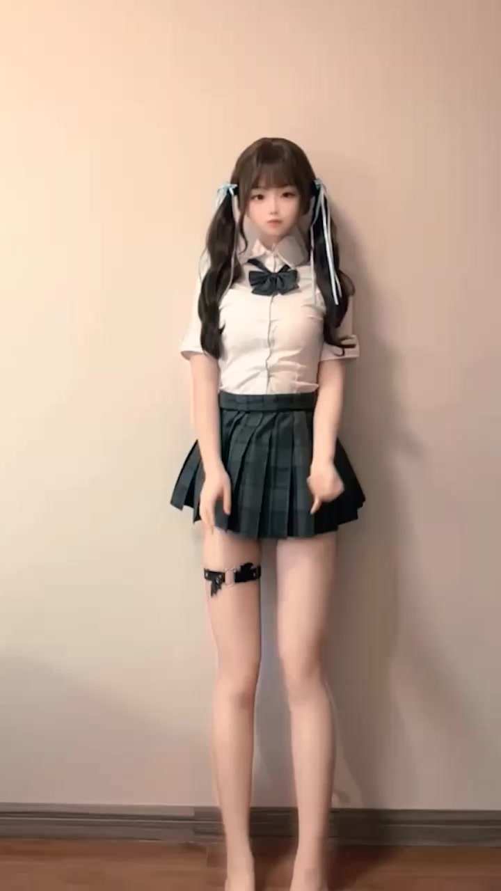 高颜值白虎福利姬 坏小狗 大尺度私拍合集流出 多套制服脸穴同框自慰 萝莉脸蛋配上反差动作挑逗到爆!