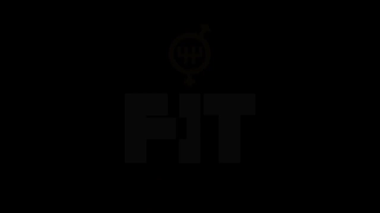 捷克金发纹身骚货 户外双飞做爱 车上猛干巨乳双女 骚穴高潮淫叫不止