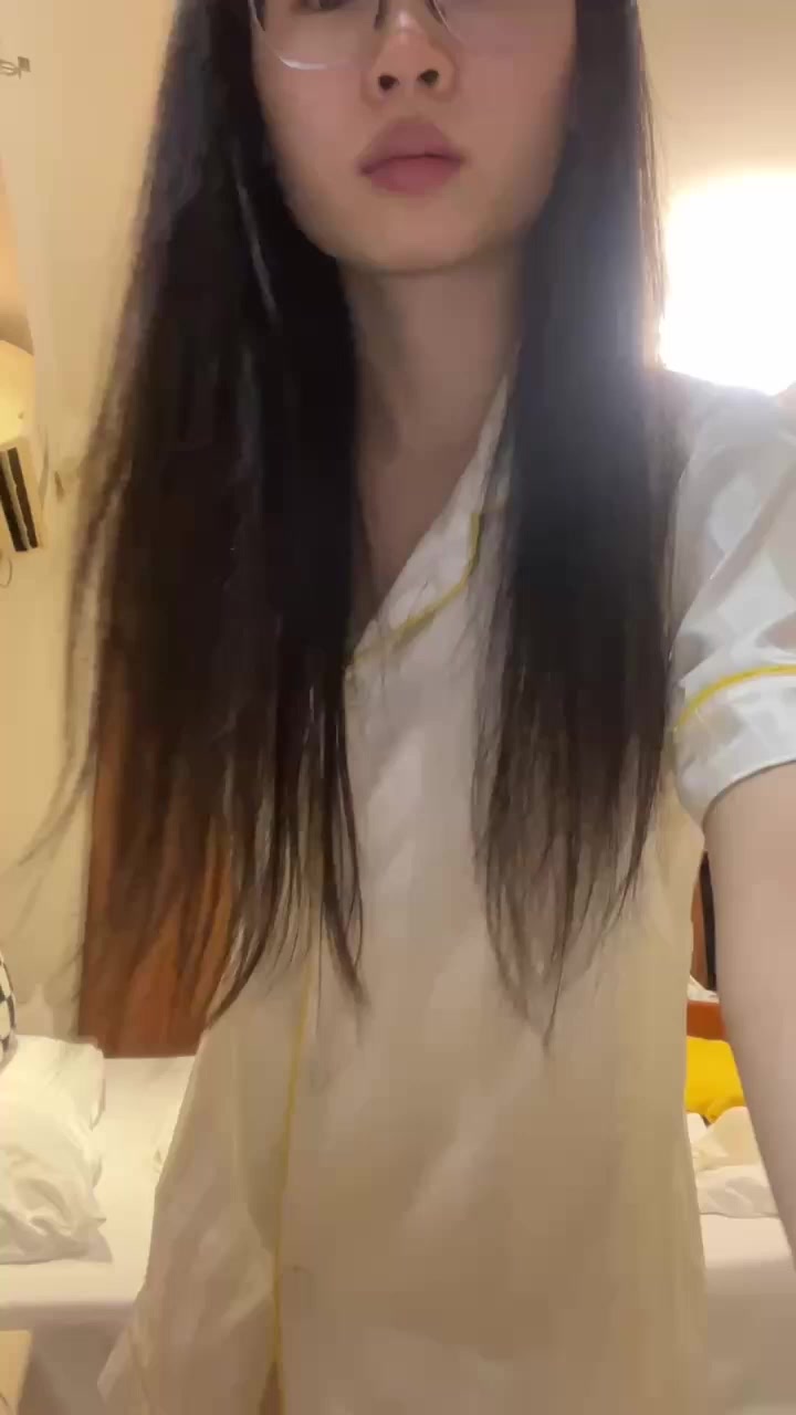 瓜友投稿曝光 网调杭州高颜骚女 脱衣揉乳挑逗诱惑 浴室全裸洗澡扭动骚姿 妥妥的反差母狗！