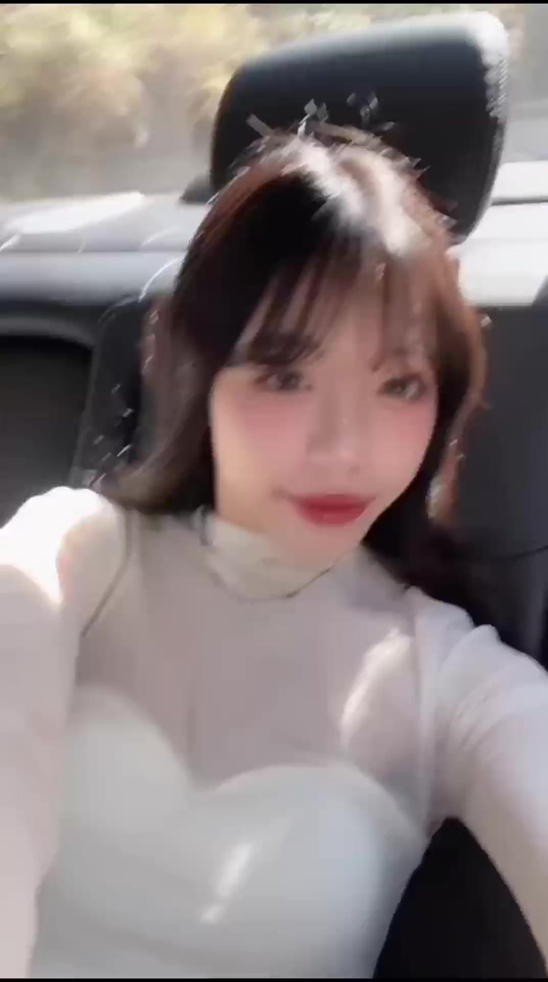 中山大学大二学姐 若瑶 与前任自拍流出 高颜值美女露脸自慰 被操时害羞躲镜头